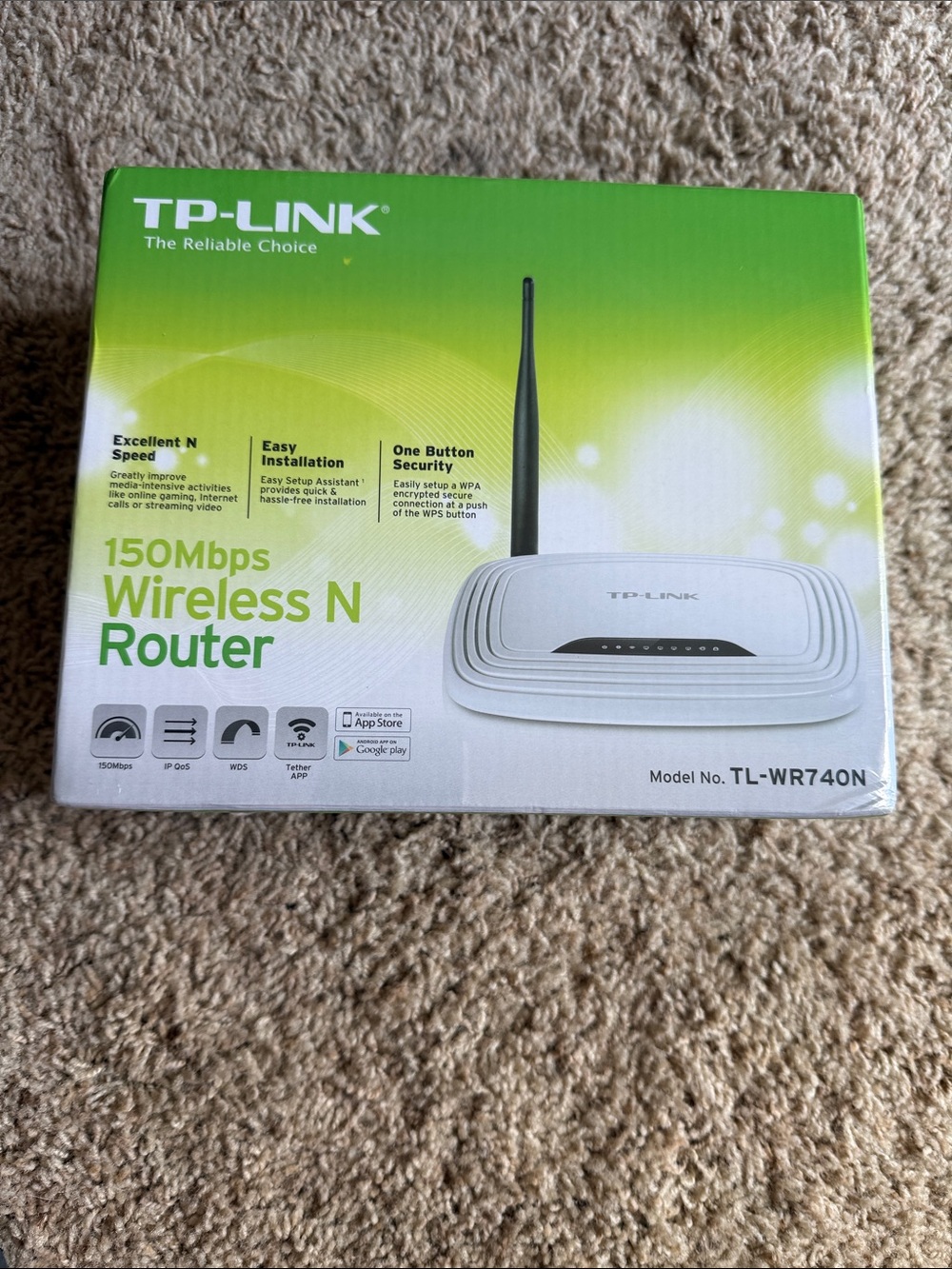 TP-Link Wireless N Router in Green and White